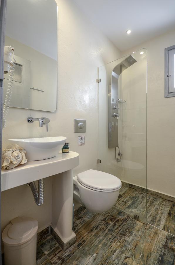 Depis Suites Naxos City 外观 照片