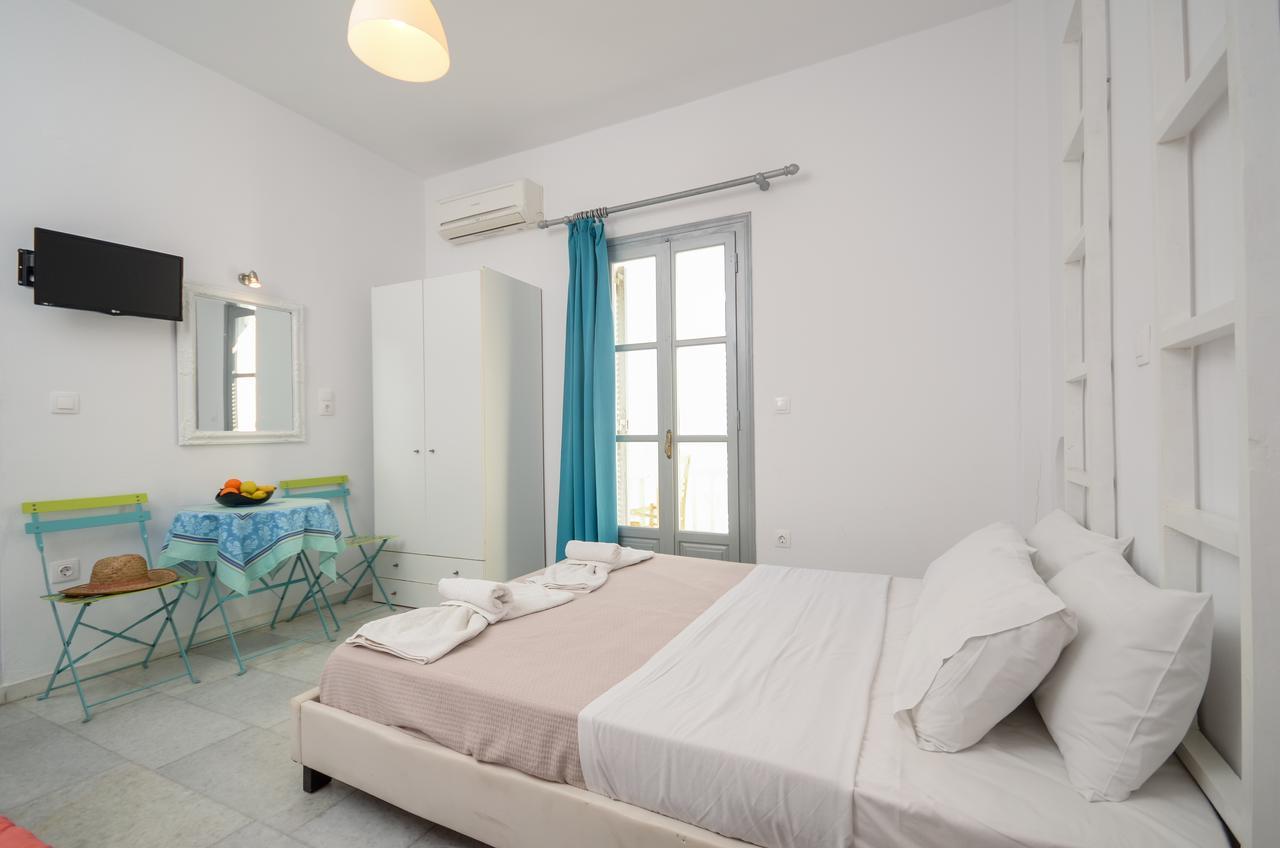 Depis Suites Naxos City 外观 照片