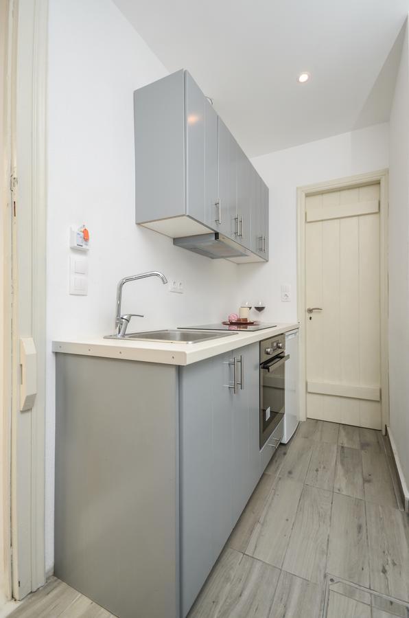 Depis Suites Naxos City 外观 照片