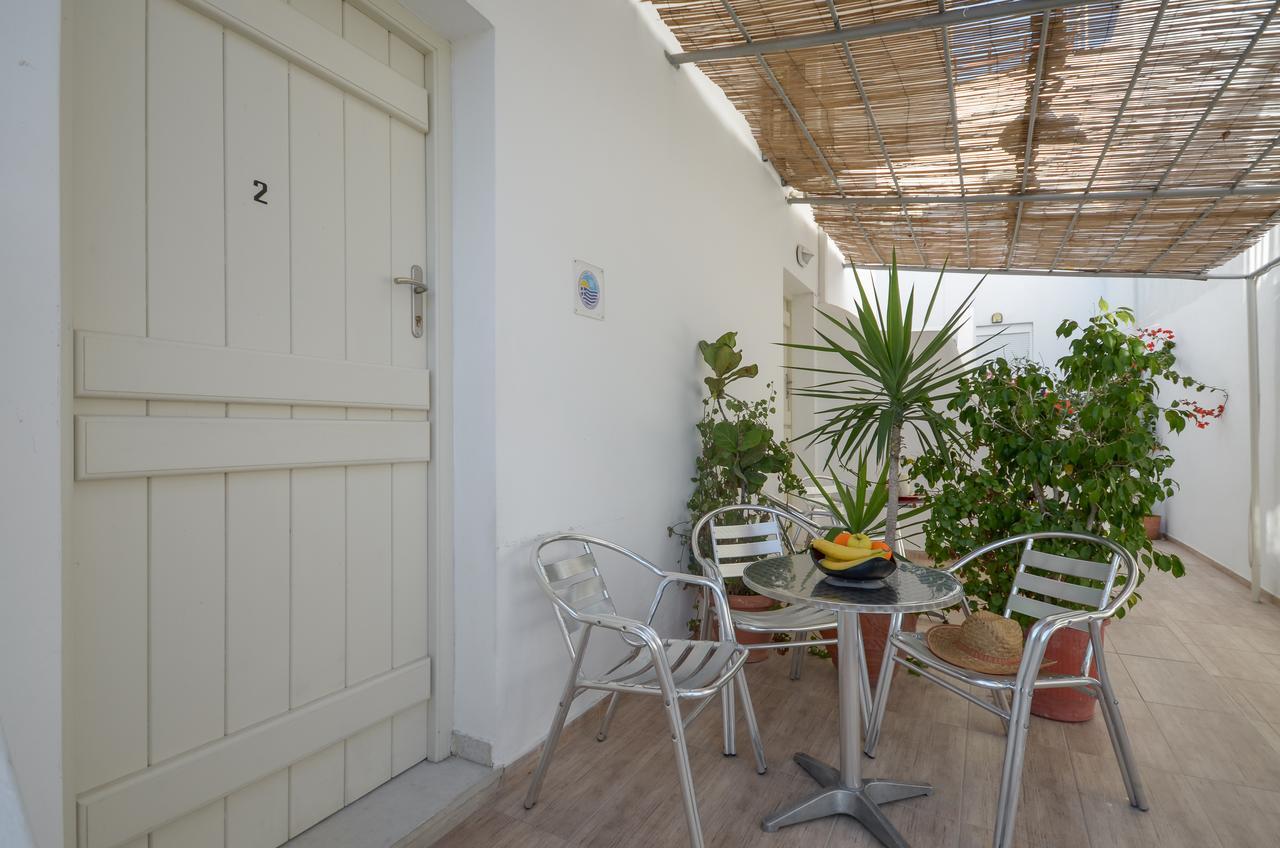 Depis Suites Naxos City 外观 照片